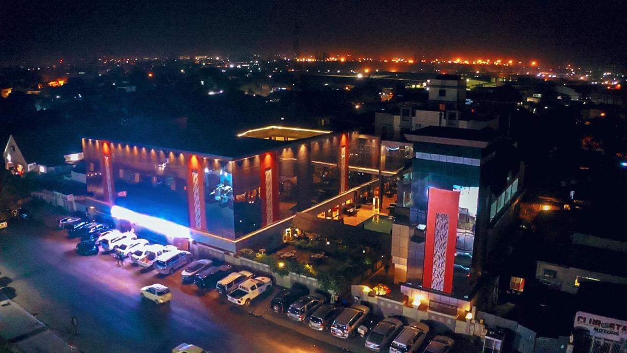 Hotel Lubumbashi Exteriér fotografie